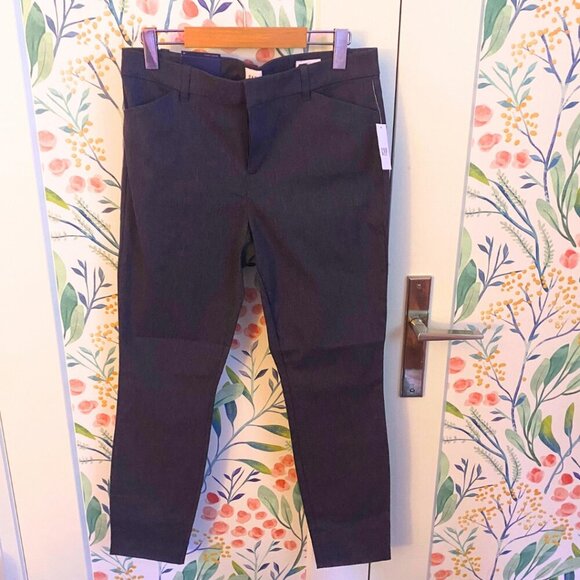 GAP Signature Skinny Ankle Dress Pants – Size 10 | Stretch Mid-Rise Charcoal - Picture 4 of 12